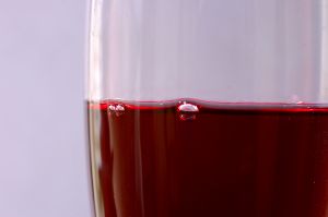 632574_red_wine.jpg